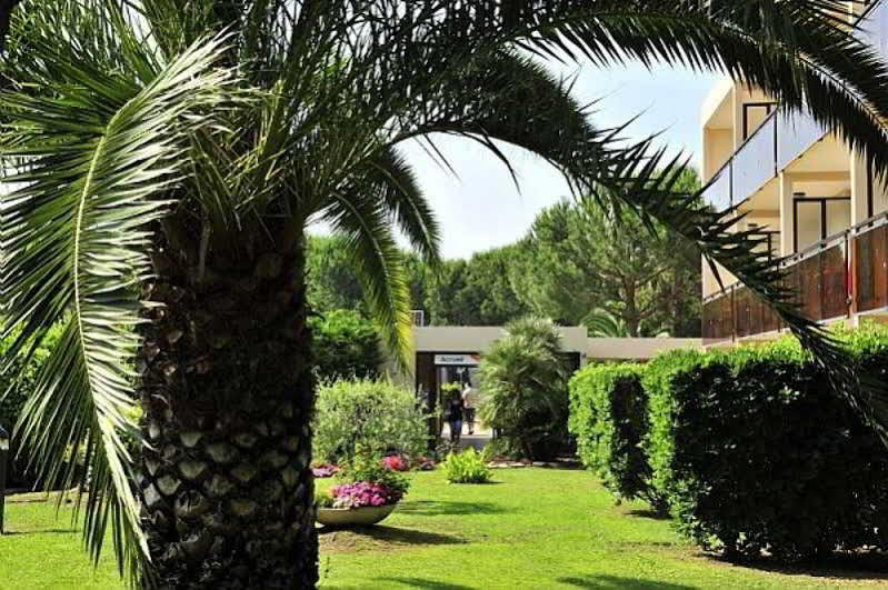 Residence Pierre & Vacances Les Jardins Ombrages Mandelieu Exteriér fotografie